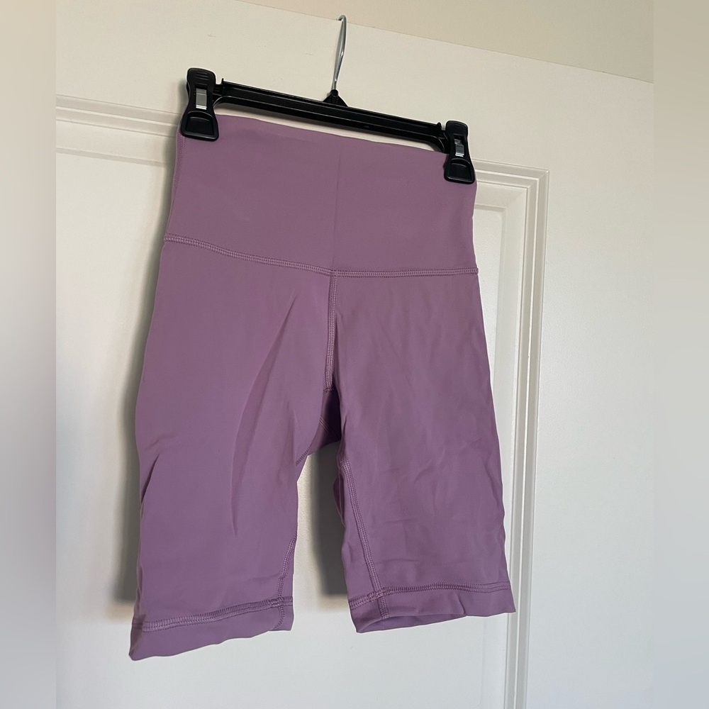 Lululemon Wunder Train High Rise Shorts 8”